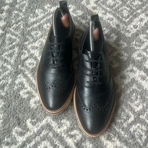 Ecco 37 wingtip oxfords